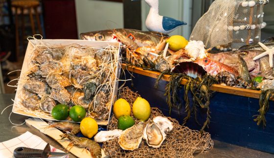 Restaurant l'Ecrin des saveurs en cuisine avec thierry les fruits de mer