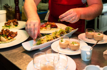 Restaurant l'Ecrin des saveurs en cuisine avec Thierry