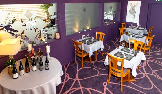 Restaurant l'Ecrin des saveurs les vins champagne en salle